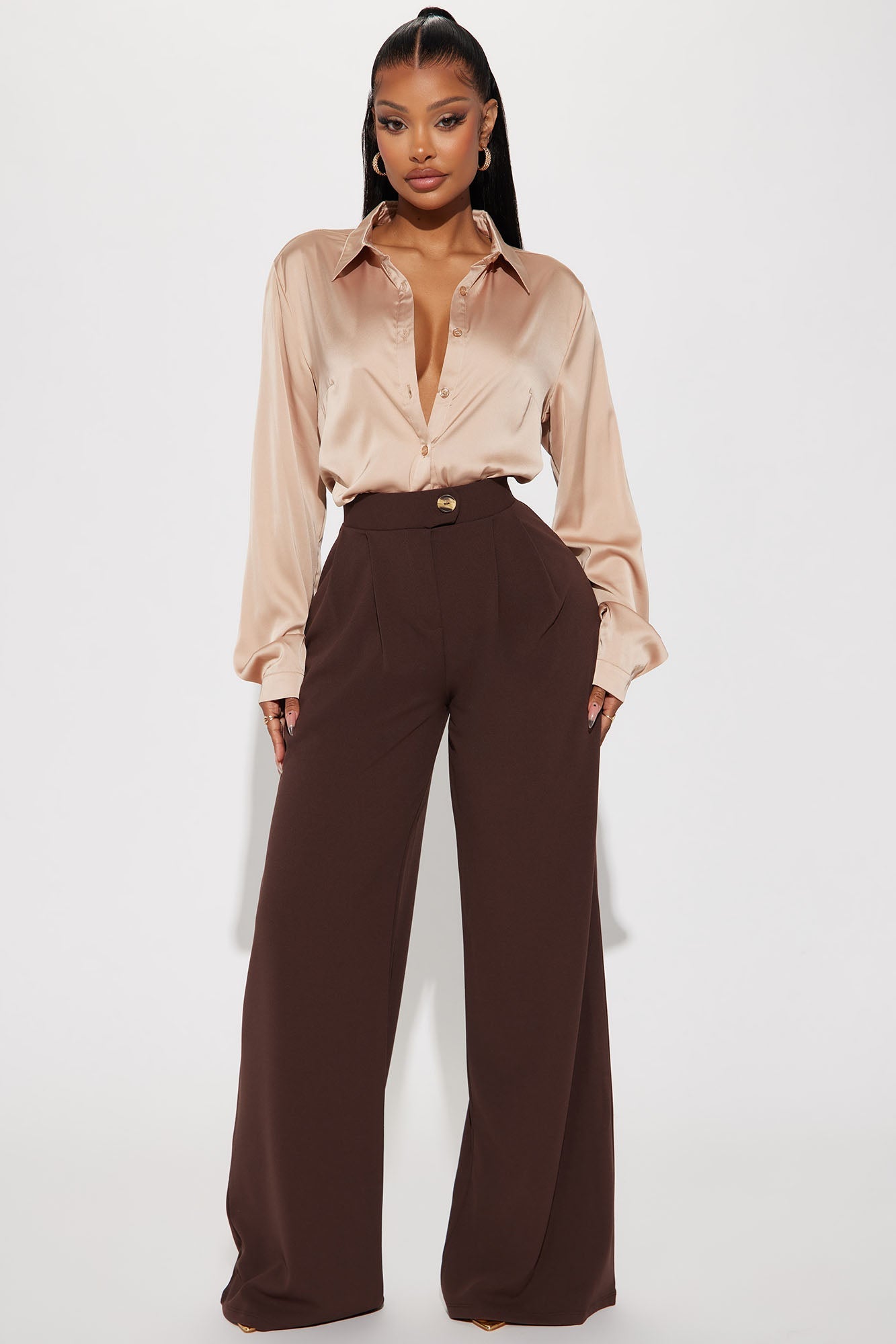 Smooth Talkin' Button Down Top - Taupe