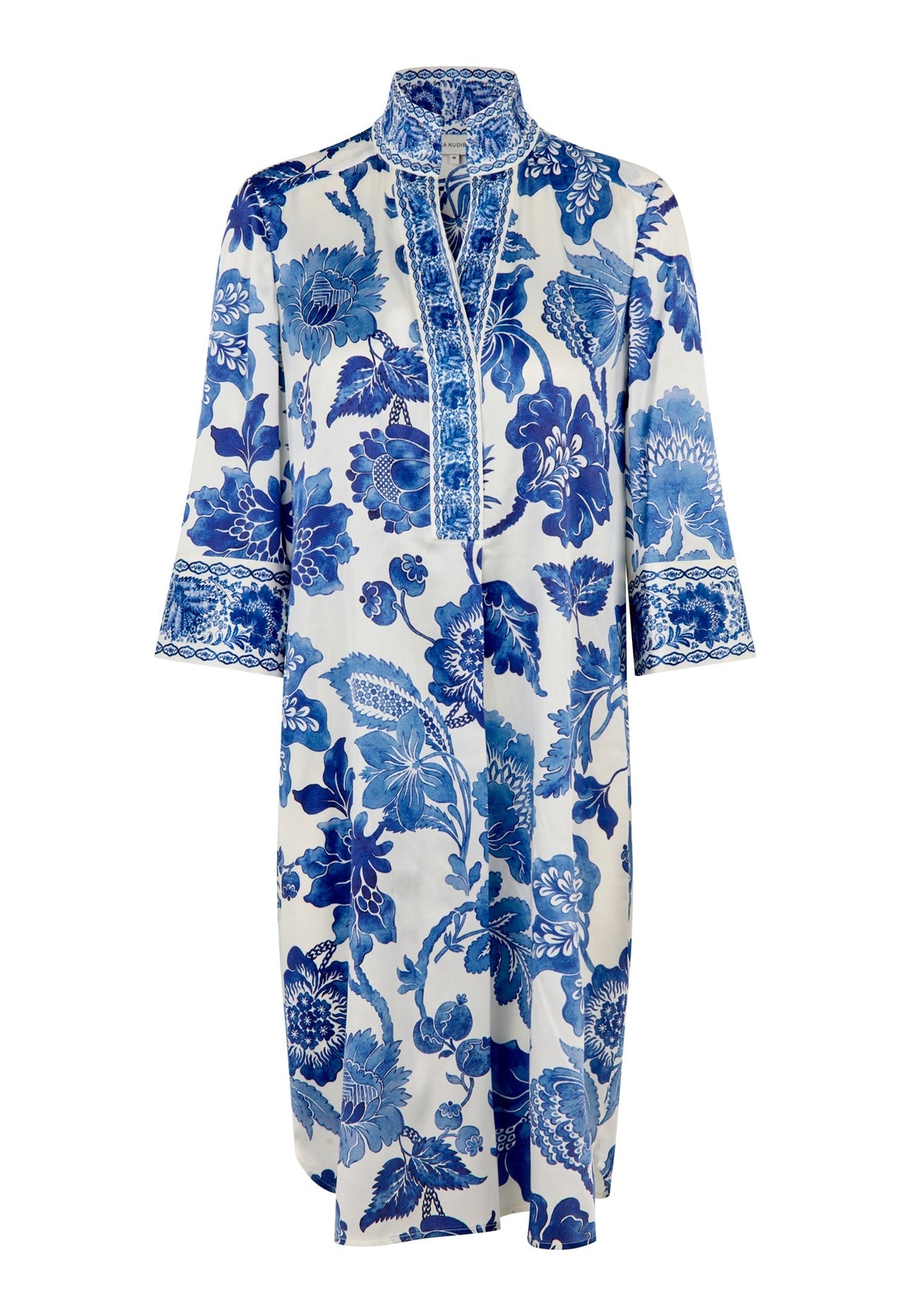 Dea Kudibal Kamilles Blossoming - Image 5